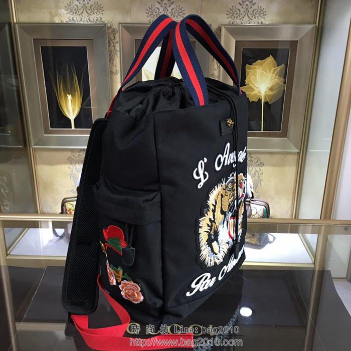 GUCCI 古馳男包 新款 450979 刺繡裝飾 古馳雙肩背包 黑色 GUCCI手提包